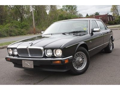 Jaguar vanden plas low miles sunroof heated leather seats very clean