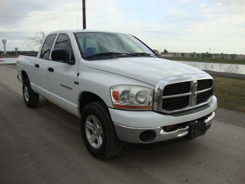 2006 dodge ram 1500 crew cab 4x4 hemi, great price//////