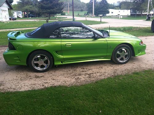 1994 ford mustang gt convertible 2-door 5.0l