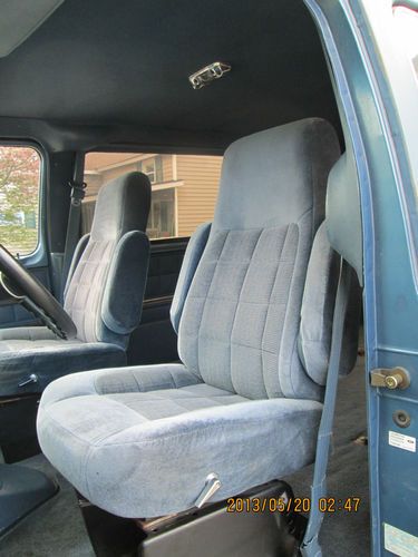 1988 ford econoline, e-150 club wagon, inline 6 cylinder, 300 cid