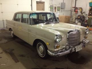 1968 mercedes-benz 200 diesel