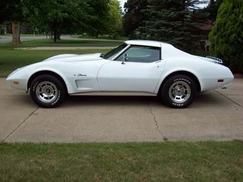 1974 corvette stingray white t-tops automatic strong runner