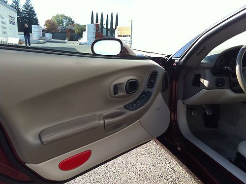 Fabulous 2003 50th Anniversary Edition Corvette, US $30,000.00, image 9