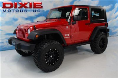 2009 jeep wrangler x auto 3 piece hard top call barry 615..516..8183 low miles 2