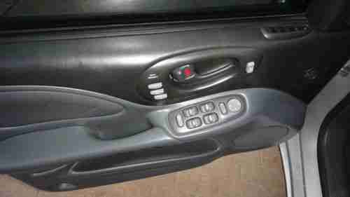 2000 Pontiac Bonneville SSEi Sedan 4-Door 3.8L, US $4,900.00, image 6