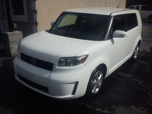 2011 scion xb wagon 2.4l runs great low miles reliable toyota engine loaded