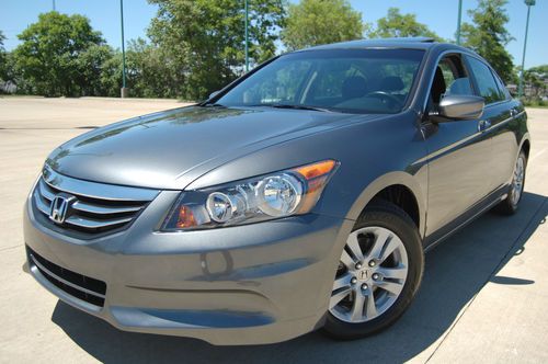 Free shipping / flight moonroof alloy wheels only 6,400 mi salvage rebuilt title