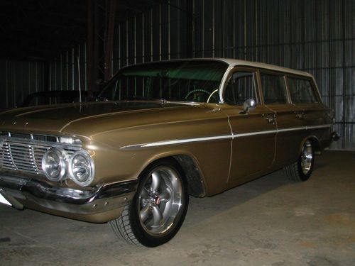 1961 chevrolet parkwood / impala wagon