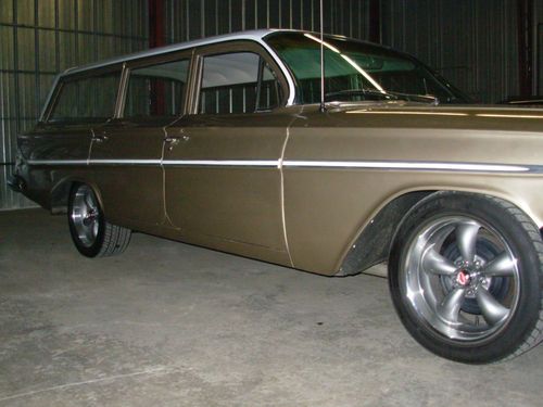 1961 Chevrolet parkwood / impala wagon, image 4
