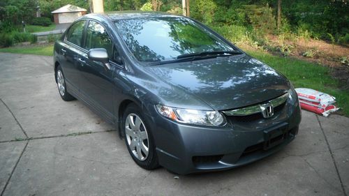 2009 honda civic lx sedan 4-door 1.8l