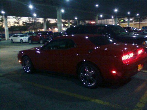 2010 dodge challenger se coupe 2-door 3.5l