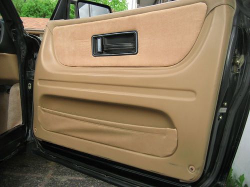 1989 Saab 900 Turbo Convertible 2-Door 2.0L 16 Valves Black Well-Maintained !!!, image 15