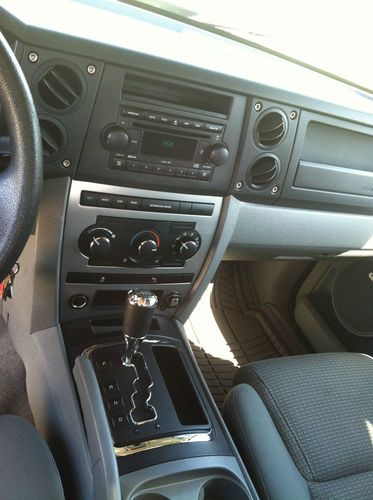 2007 Jeep Commander Base Sport Utility 4-Door 3.7L, US $12,900.00, image 18