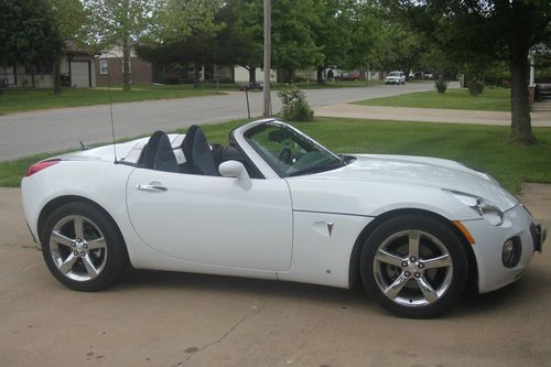 2007 pontiac solstice gxp convertible 2-door 2.0l