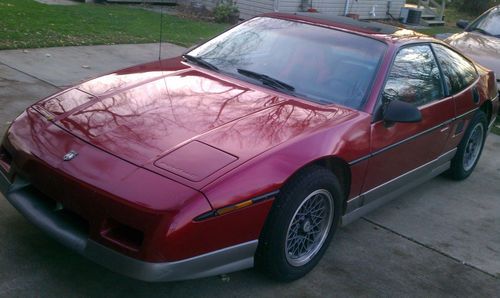 1986 pontiac fiero se