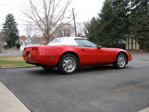 1994 chevrolet corvette base convertible 2-door 5.7l