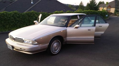 1994 oldsmobile 98 regency sedan 4-door 3.8l