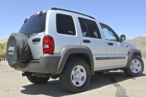 2004 Jeep Liberty Sport Utility 4-Door 3.7L, US $8,500.00, image 2