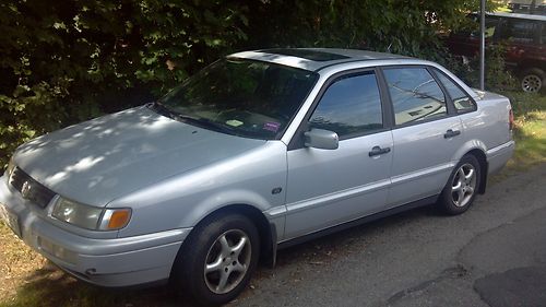 1997 volkswagen passat tdi sedan 4-door 1.9l