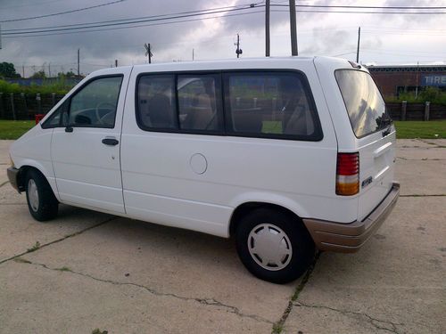 1994 ford aerostar eddie bauer / xl sport van