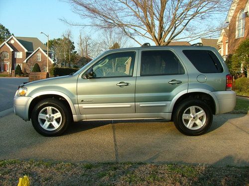 2005 ford escape hybrid 4wd one owner leather 32 mpg no reserve