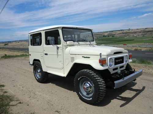 1979 museum quality fj40 brand new restoration land cruiser power steering fj 40