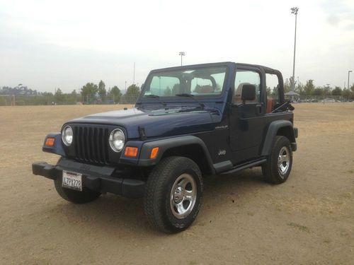 2002 jeep wrangler mint condition! 28k original miles...