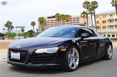 12 r8, black/black, 5000 miles, r tronic, navigation, b&amp;o, convenience pkg, etc