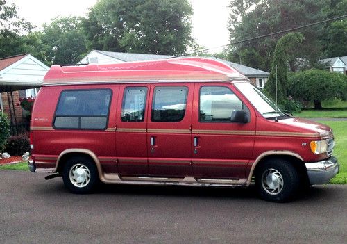 1997 ford e 150 wheelchair converison van w/trifold gate lift low miles