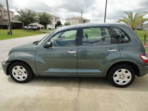 2006 pt cruiser low miles, clear title, no reserve