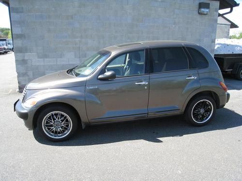 2001 chyrsler pt cruiser low miles!!!