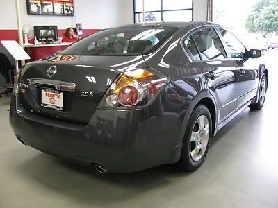 2010 NISSAN ALTIMA 2.5 ONE OWNER!, image 4