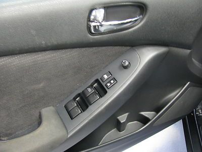 2010 NISSAN ALTIMA 2.5 ONE OWNER!, image 32