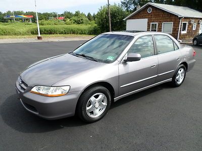NO RESERVE 2000 HONDA ACCORD EX REAL CLEAN DRIVES GREAT, image 92