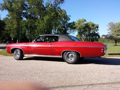 1969 chevrolet caprice base hardtop 2-door 5.7l