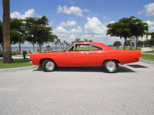 1969 plymouth roadrunner hemi orange 440