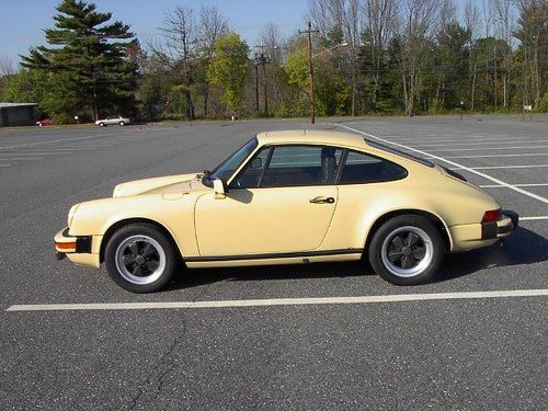 1981 porsche 911 sc coupe 2-door 3.0l bamboo beige