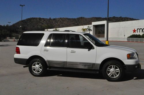 2004 ford expedition xlt sport utility 4-door 4.6l