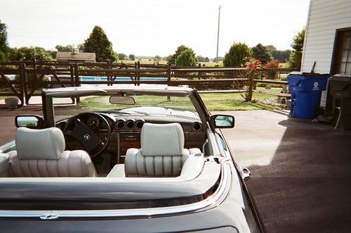 1983 Mercedes Benz 380SL Convertible Roadster, image 3