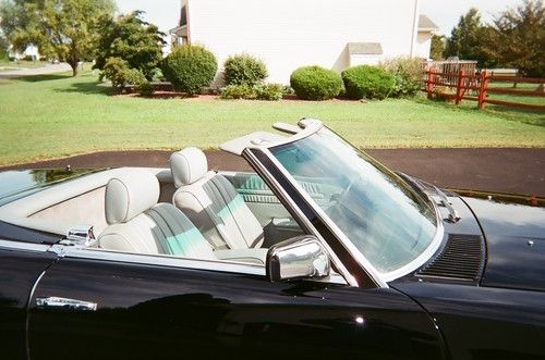 1983 Mercedes Benz 380SL Convertible Roadster, image 5