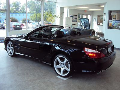 2013 MERCEDES SL550 - $118K MSRP...SAVE OVER $20K - LOADED - LIKE NEW - 3K MILES, image 4