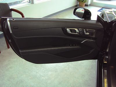 2013 MERCEDES SL550 - $118K MSRP...SAVE OVER $20K - LOADED - LIKE NEW - 3K MILES, image 26