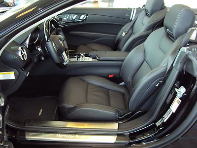 2013 MERCEDES SL550 - $118K MSRP...SAVE OVER $20K - LOADED - LIKE NEW - 3K MILES, image 29