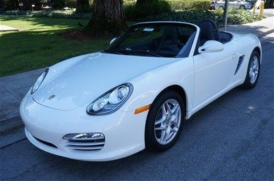 2011 porsche boxster 6spd,white/sea blue,serviced,clean