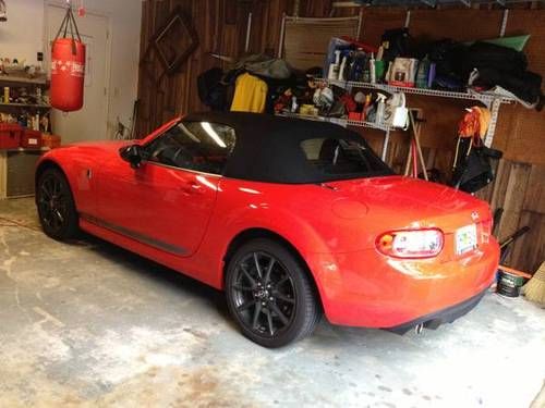 2013 miata club sport, red &amp; black 3,512 miles, $21,685.