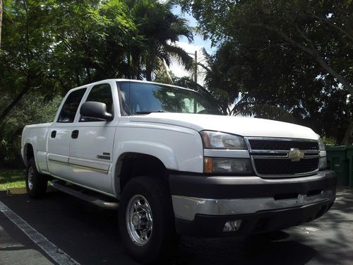 Chevrolet silverado 2500 turbo diesel lt1 duramax allison don't miss it 1 owner!