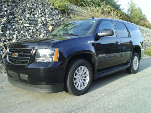 Beautiful black/black hybrid, navigation, rear ent, 3rd row, pdc, 1 owner!