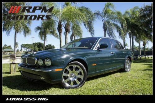 Beautiful jaguar xj8 british racing green clean carfax florida car &amp; warranty