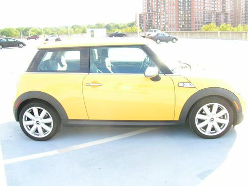 2009 mini cooper s hatchback