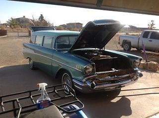 1957 chevrolet 210 2-door wagon